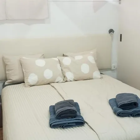 Apartment Carlos, Americas, Garden View *