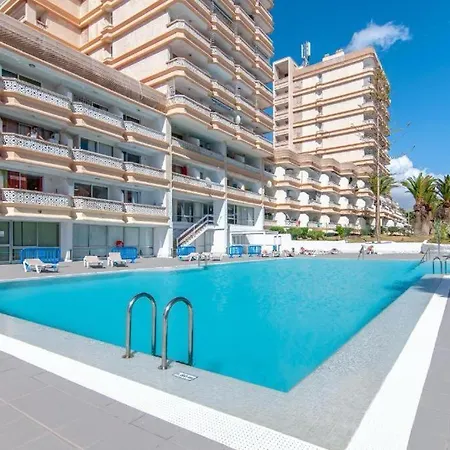 Apartment Carlos, Americas, Garden View *